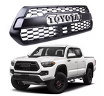 Parrilla Toyota Tacoma 2016 2017 Negra Con Emblema Plateado